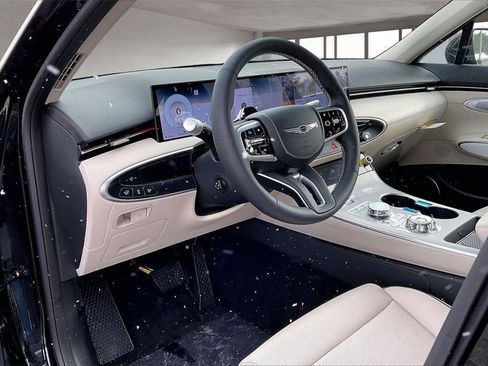 New 2026 Genesis GV70 2.5T Advanced image 7