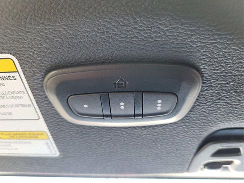 Used 2022 Jeep Gladiator Willys image 22