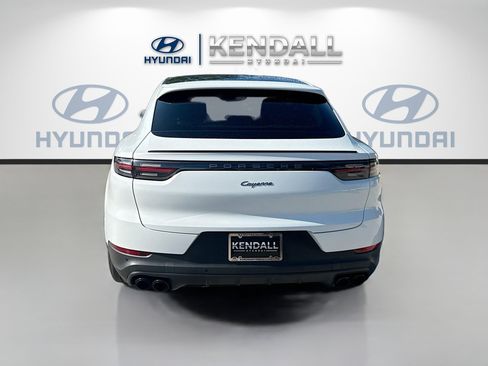 Used 2023 Porsche Cayenne Platinum Edition AWD/4WD image 5