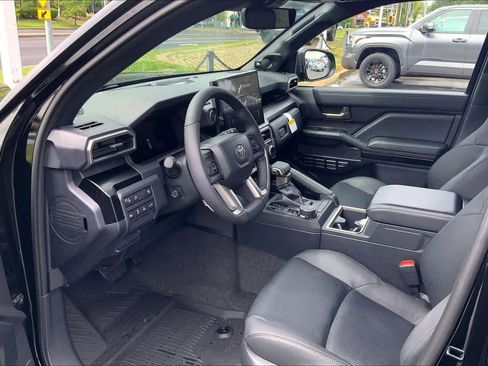 New 2026 Toyota 4Runner Limited AWD/4WD image 8