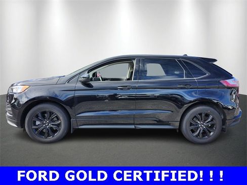 Used 2024 Ford Edge SE w/ Black Appearance Package image 2