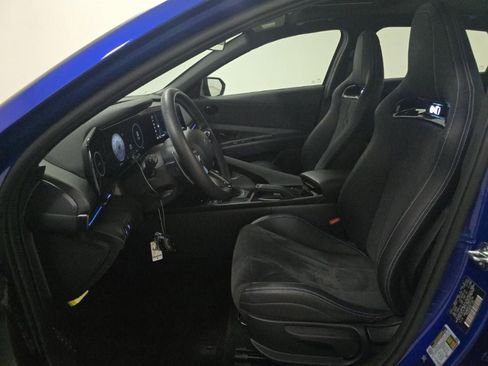 Certified 2025 Hyundai Elantra N image 9