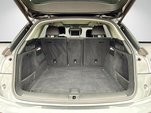 Certified 2023 Audi Q5 2.0T Premium Plus w/ Premium Plus Package image 11