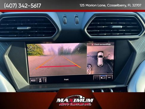 Used 2019 Lamborghini Urus AWD/4WD image 21