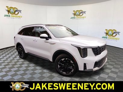 New 2025 Kia Sorento S w/ Panoramic Sunroof Package