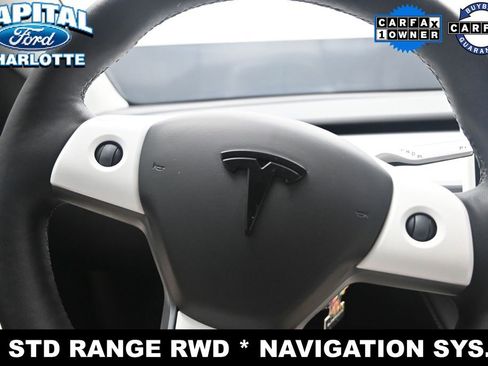 Used 2024 Tesla Model Y 2WD image 13