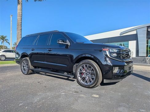 Used 2025 Ford Expedition Max Platinum w/ Stealth Performance Package image 2
