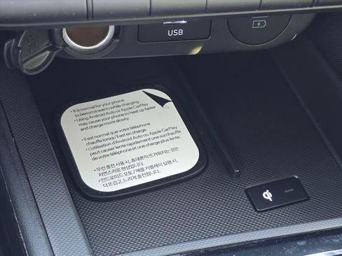 New 2026 Hyundai Elantra Limited FWD image 15