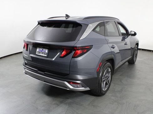 Used 2026 Hyundai Tucson SEL FWD image 4