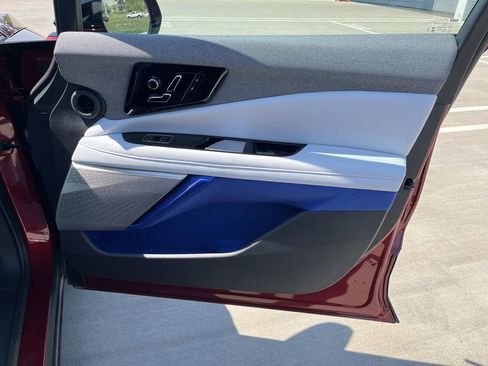 Certified 2025 Cadillac Optiq Sport 1 image 19