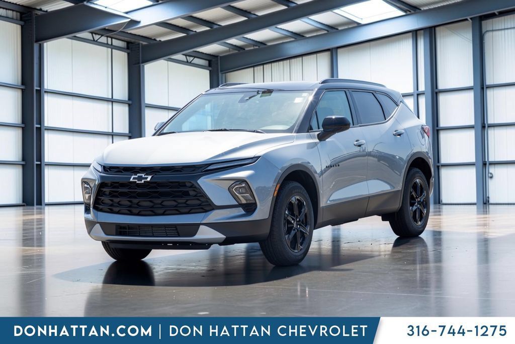 New 2025 Chevrolet Blazer LT w/ Convenience Package FWD image 22
