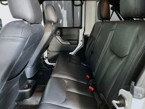 Used 2017 Jeep Wrangler Unlimited Sport w/ Quick Order Package 24S image 28