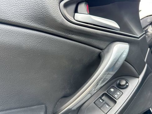 Used 2017 FIAT 124 Spider Abarth RWD image 21