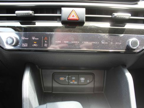 New 2026 Kia Sportage EX image 66