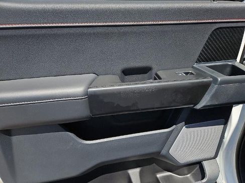 Used 2025 Ford F150 Raptor AWD/4WD image 16