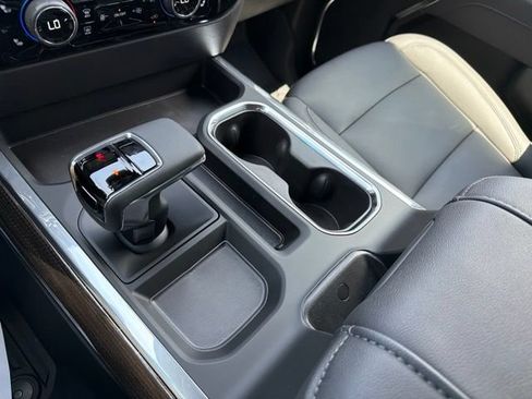 New 2026 Chevrolet Silverado 1500 LT Trail Boss w/ Convenience Package II AWD/4WD image 25