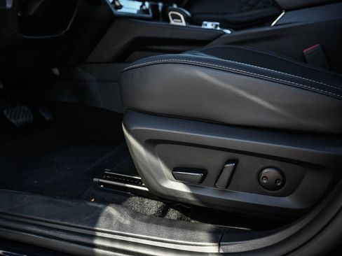 New 2025 Mitsubishi Outlander SEL image 18