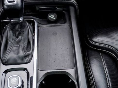 Used 2022 Volvo XC90 T6 Inscription w/ Advanced Package image 23