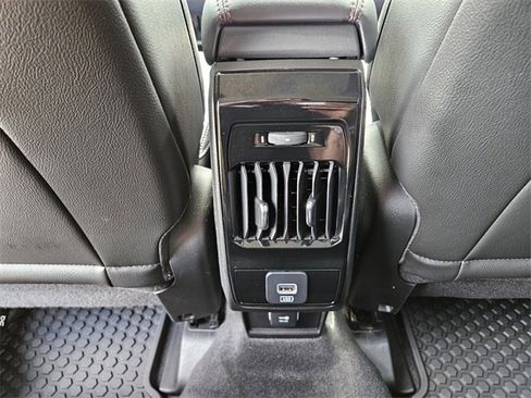 Used 2022 Jeep Compass Trailhawk image 10