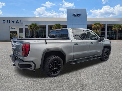 Used 2024 GMC Sierra 1500 Elevation w/ Elevation Premium Package image 4