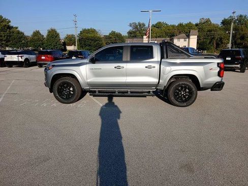 New 2025 Chevrolet Colorado Z71 w/ Midnight Edition image 2
