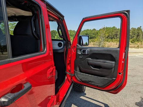 Used 2025 Jeep Wrangler Unlimited Sport S 4xe image 55