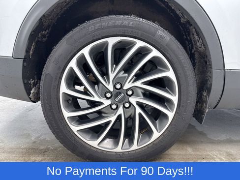 Used 2019 Lincoln Nautilus Reserve image 47