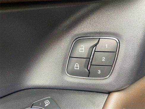 Certified 2021 Ford Expedition Max King Ranch image 53