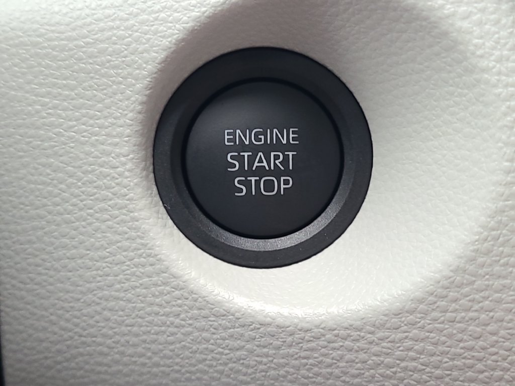 New 2026 Toyota Corolla Cross LE w/ Moonroof Package FWD image 27