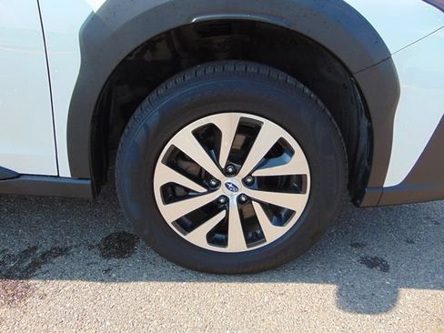 Used 2024 Subaru Outback Premium AWD/4WD image 26
