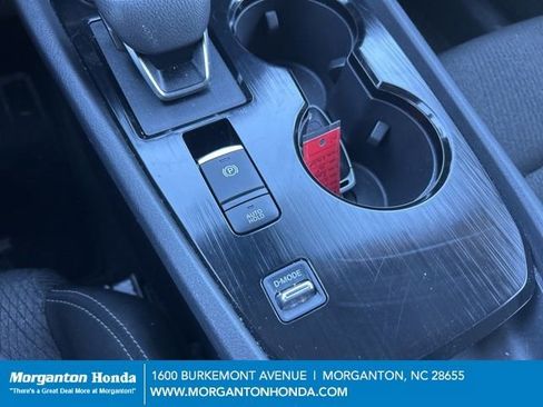 Used 2024 Nissan Rogue SV image 22