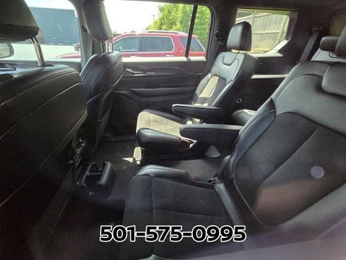 Used 2023 Jeep Grand Cherokee L Laredo AWD/4WD image 10