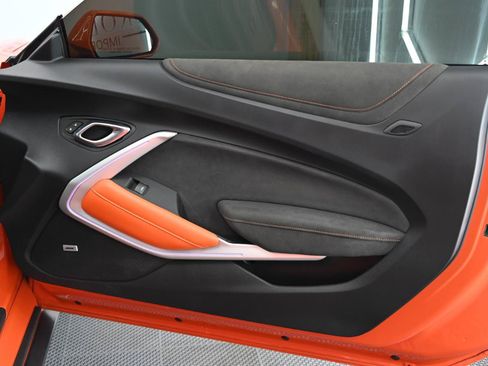 Used 2018 Chevrolet Camaro SS w/ Hot Wheels Edition RWD image 23