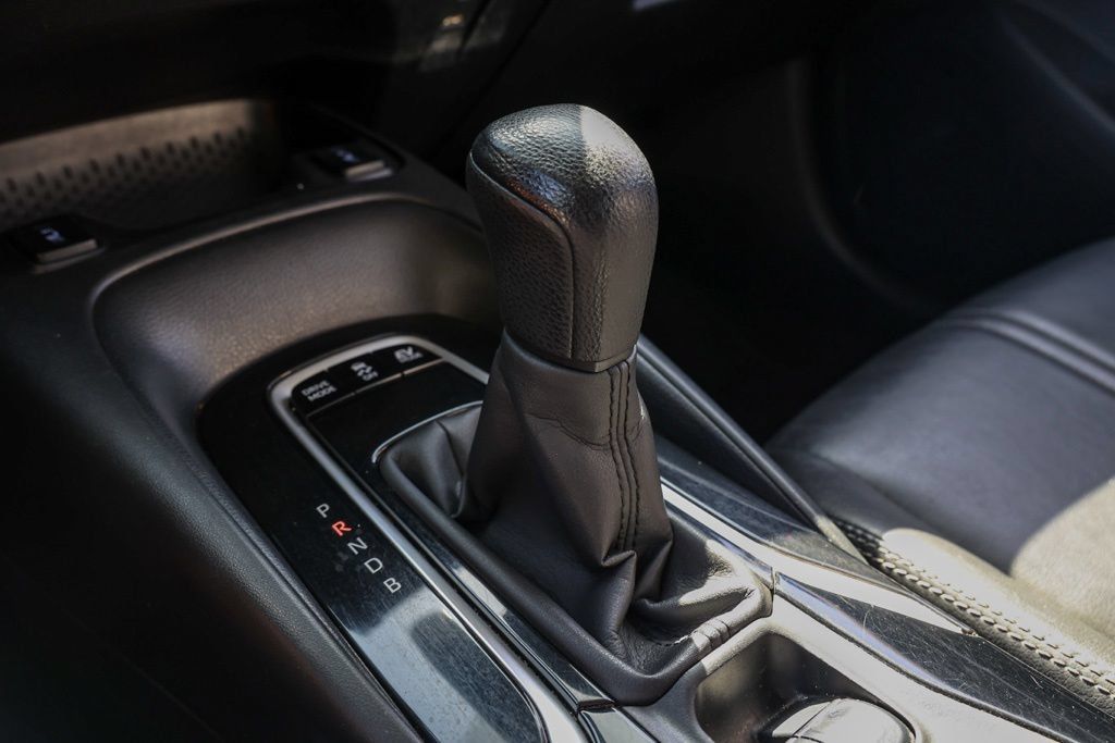 Used 2022 Toyota Corolla LE w/ Premium Interior Package FWD image 32