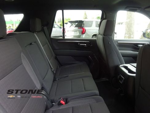 New 2026 Chevrolet Tahoe LS w/ LPO, Dark Essentials Package AWD/4WD image 22