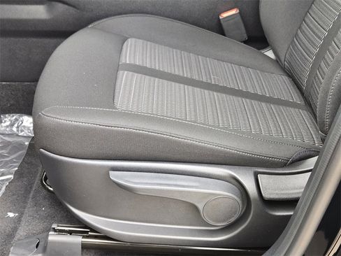 New 2026 Kia Sorento LX image 17