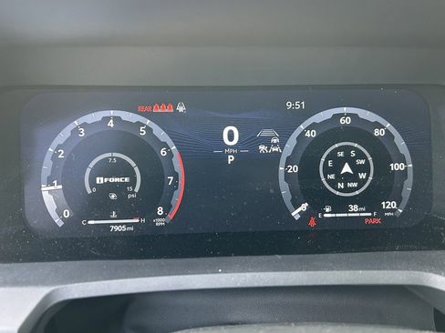 Used 2024 Toyota Tacoma TRD Off-Road image 20