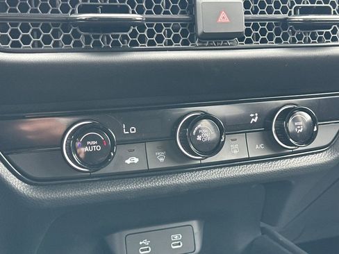 Certified 2026 Honda HR-V LX image 22