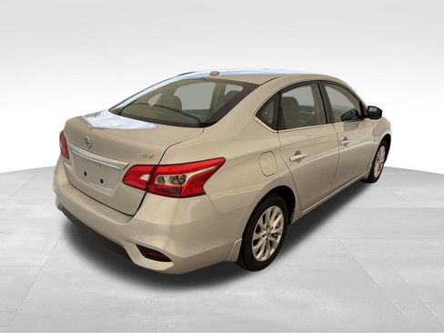 Used 2019 Nissan Sentra SV FWD image 10