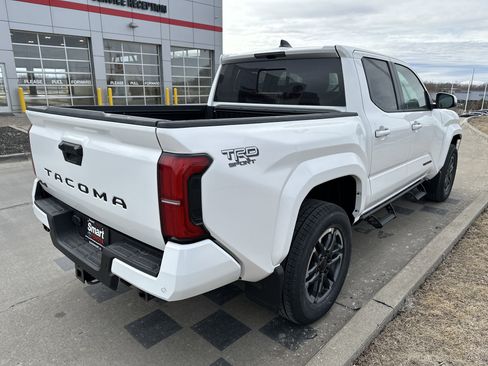 New 2026 Toyota Tacoma TRD Sport w/ TRD Sport Upgrade Package image 6