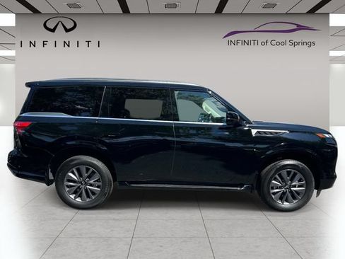 Certified 2026 INFINITI QX80 Pure RWD image 8