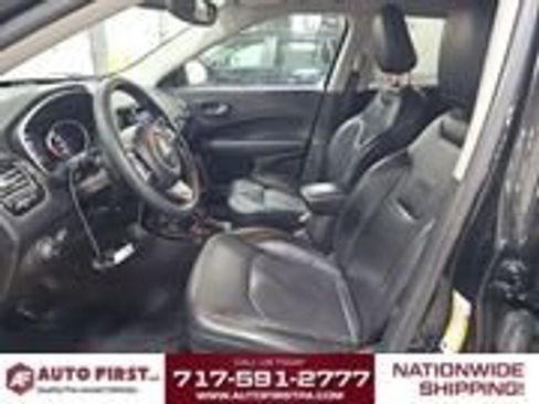 Used 2019 Jeep Compass Limited w/ Safety & Security Group AWD/4WD image 5