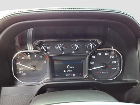 Used 2021 GMC Sierra 1500 Elevation w/ Preferred Package image 18