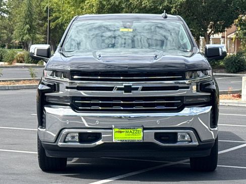 Used 2022 Chevrolet Silverado 1500 LTZ w/ LTZ Premium Package AWD/4WD image 7