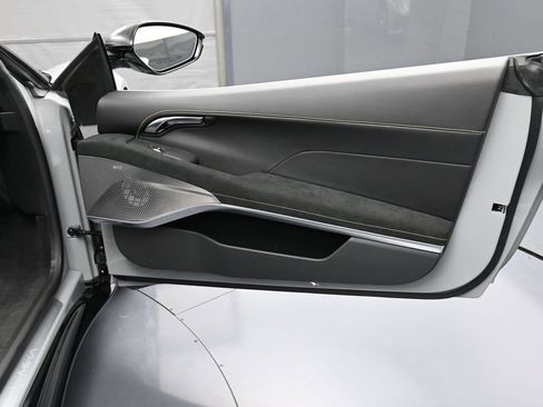 New 2025 Lotus Emira image 23