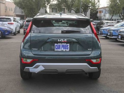 New 2026 Kia Niro EX image 16
