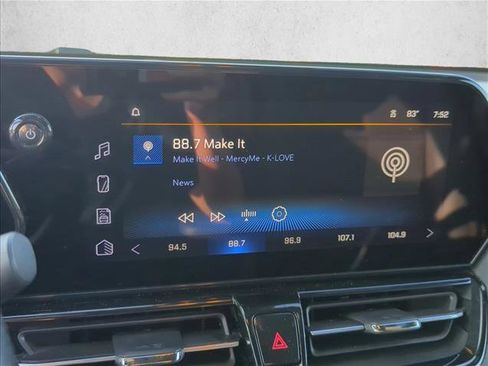Used 2024 Chevrolet TrailBlazer RS w/ Convenience Package FWD image 17