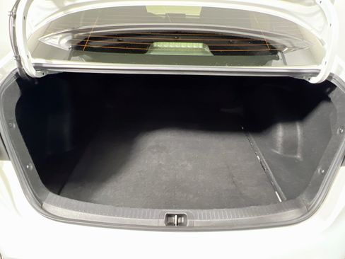 Used 2023 Toyota Corolla SE FWD image 34