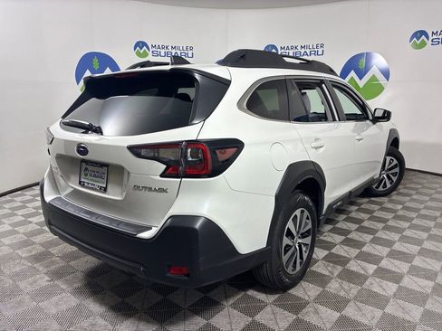 Used 2025 Subaru Outback Premium w/ Popular Package #1A image 10