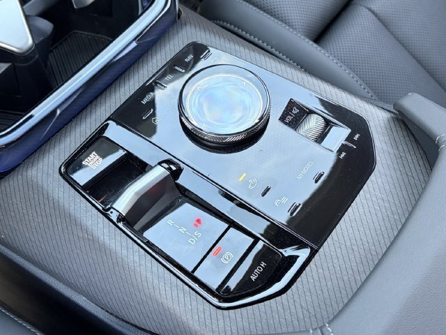 Used 2026 BMW X3 xDrive30i w/ Convenience Package AWD/4WD image 32